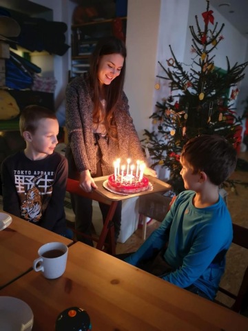 Dort pro oslavence jako součást narozeninové oslavy.